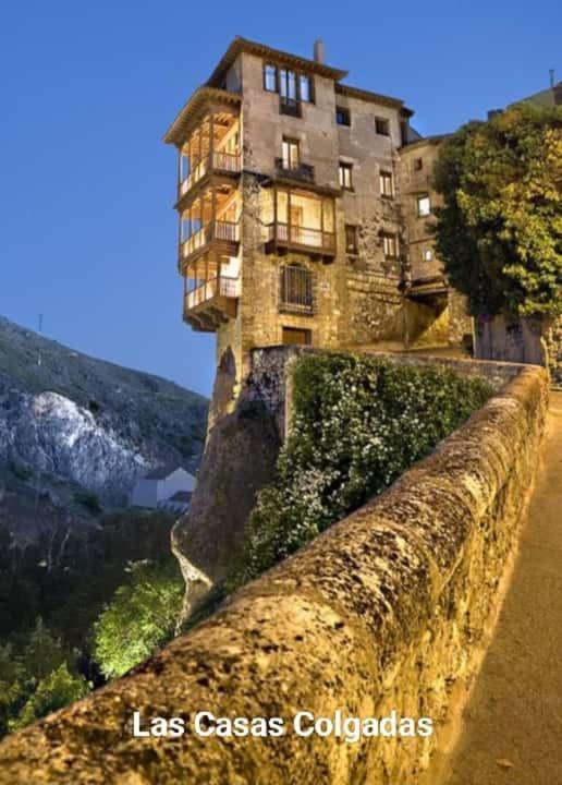 La Casa Encantada Куенка Екстериор снимка